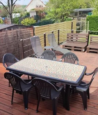 Maison Avec Jardin Proche Plages Et De L'aquarium Lejlighed *